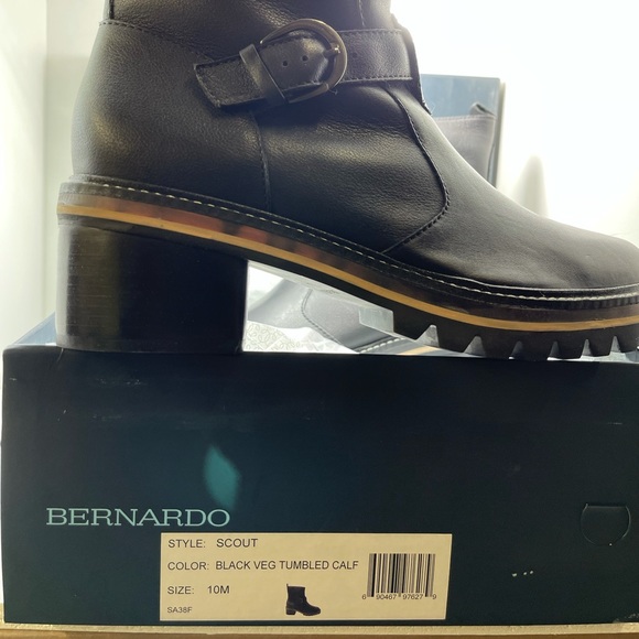 BNIB Bernardo Scout Combat Boot Black - Picture 2 of 14